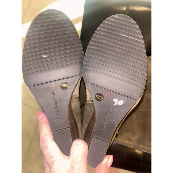 BCBG WALLICE Brown suede buckle zipper” wedge knee Fashion boot SZ 9 - Picture 4 of 6